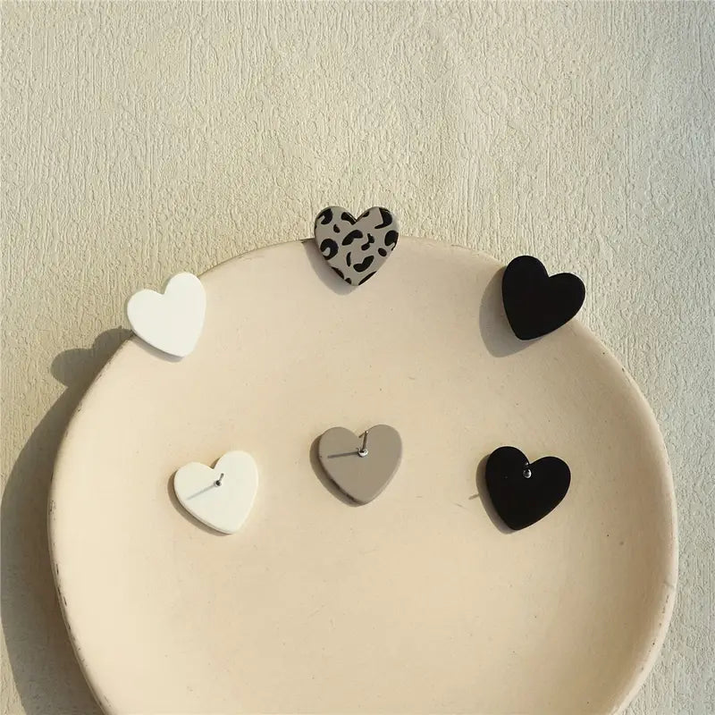 Širdelės formos auskarai