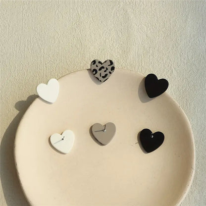 Širdelės formos auskarai